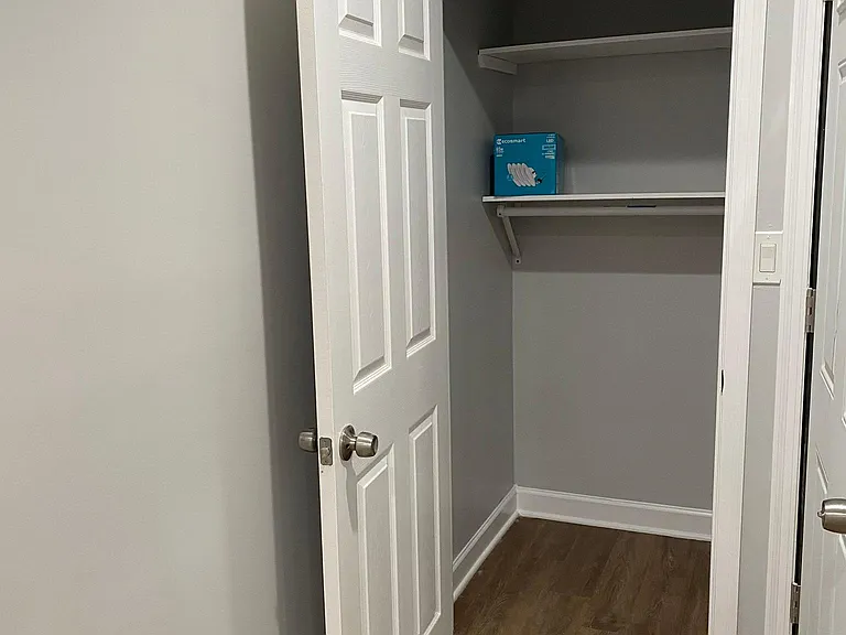 2742 S Millard Ave — Photo 10