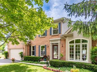 61 Copperwood Dr, Buffalo Grove, IL 60089