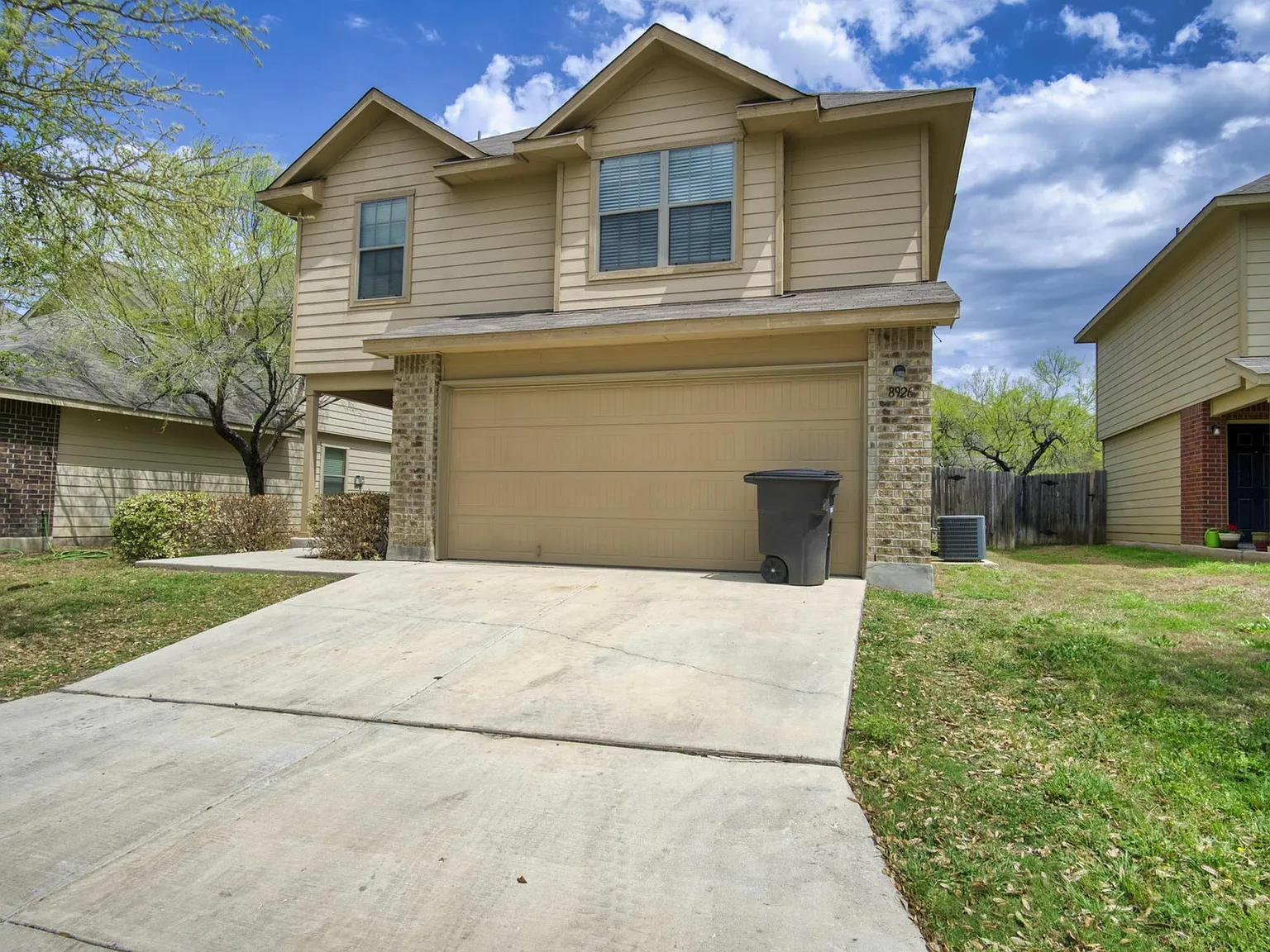 Ashley Heights — Photo 1