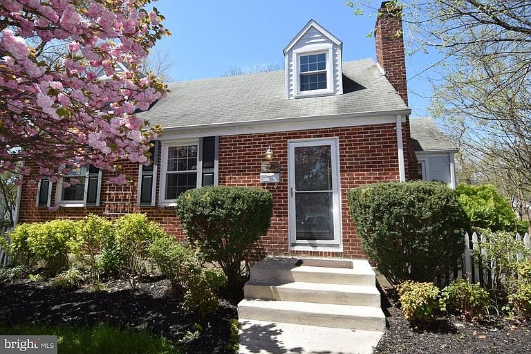 1st image of 2918 Madison Pl