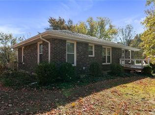 8809 Nebo Hills Rd, Liberty, MO 64068