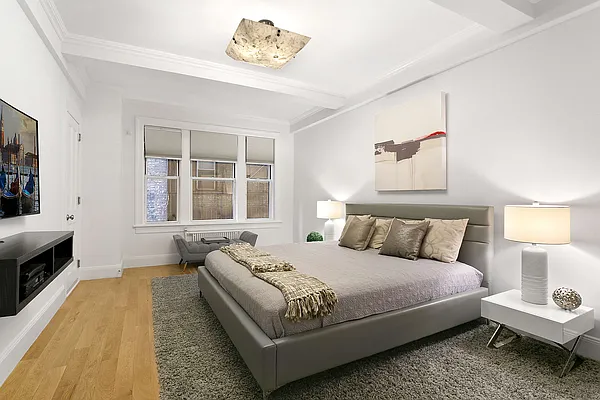 Sold by Compass | media 19