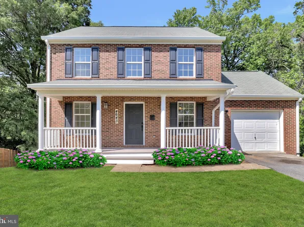 4643 Hilltop Ter SE, Washington, DC 20019