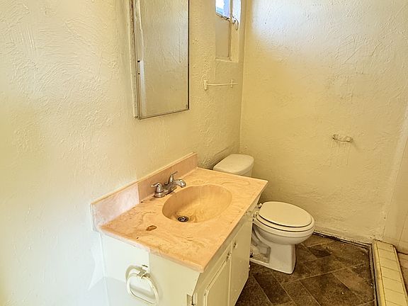 5th image of 3274 E Benson Hwy #4