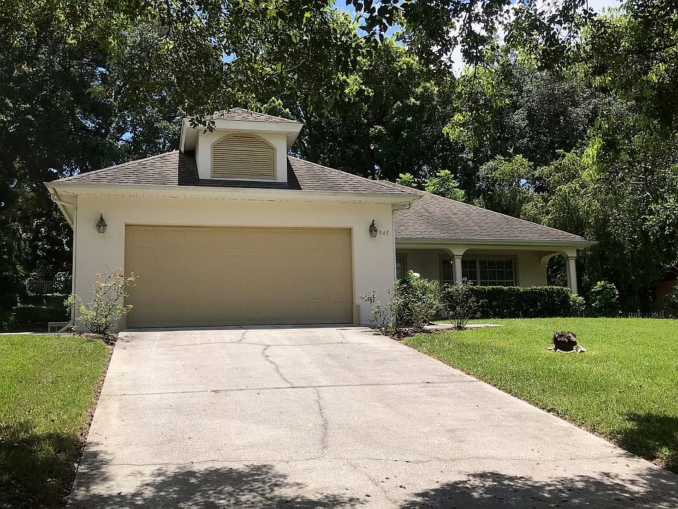 1st image of 945 Brogden Dr