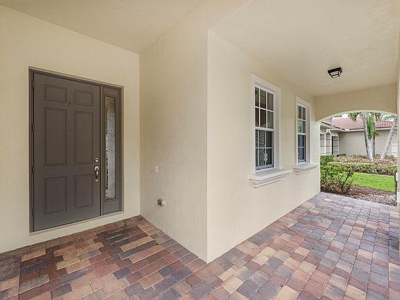 4th image of 6752 Osage Cir