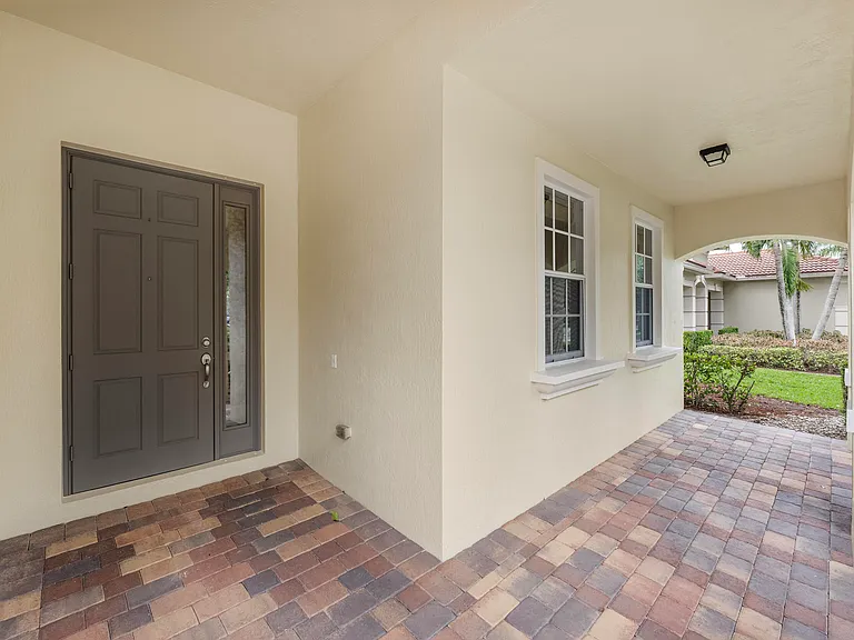 6752 Osage Cir — Photo 4
