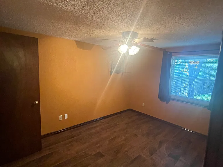 1700 SW 21st St — Photo 12