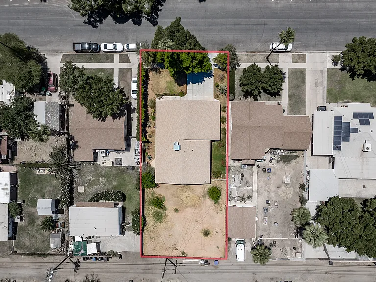 730 Pine Ave — Photo 24