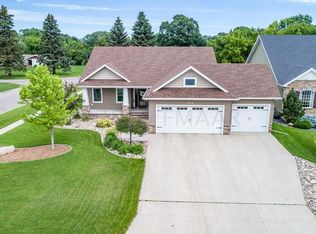204 36 1/2 Avenue Pl E, West Fargo, ND 58078