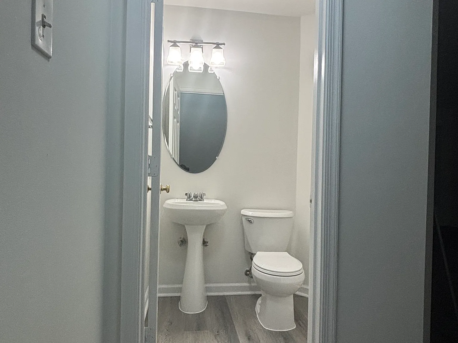3 bed, 2.5 bath, 1650 sqft, $2,700 — Photo 4