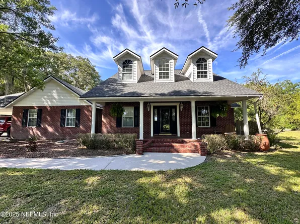 22490 Pine St, Lawtey, FL 32058