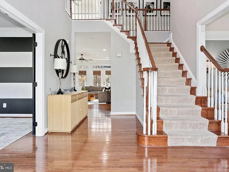 5401 Tomlinson Dr — Photo 25
