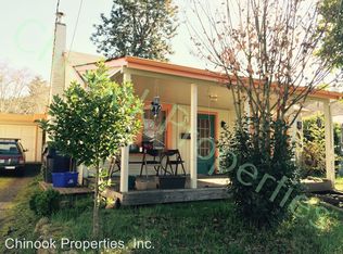 2381 Emerald St, Eugene, OR 97403