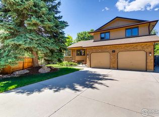 1142 Twin Peaks Cir, Longmont, CO 80503