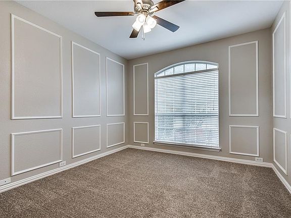 5th image of 1015 Forestwood Ln