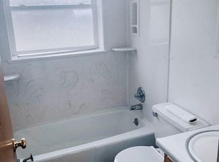 1864 N 9th St APT 4, Laramie, WY 82072