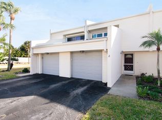 810 Poinsetta Dr APT 8, Indian Harbour Beach, FL 32937