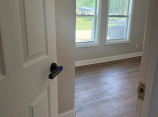 168 Oak Summit Rd #9, Winston Salem, NC 27105