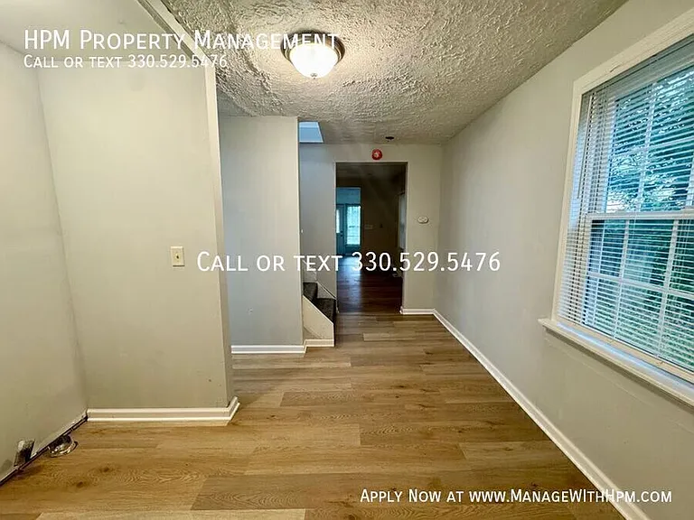 612 Guy St NW — Photo 3