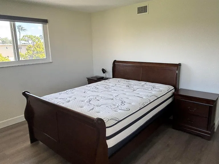 2668 Garden Dr N #312 — Photo 9