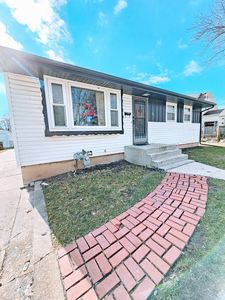 613 Pearl Ave, Loves Park, IL, 61111
