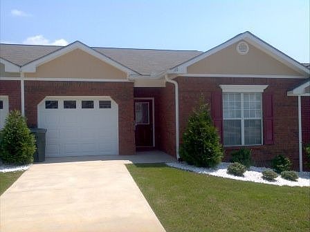 $999 Rents it/149,000 Buys a Beautiful 3bed/2bath townhouse minutes from Fort Rucker