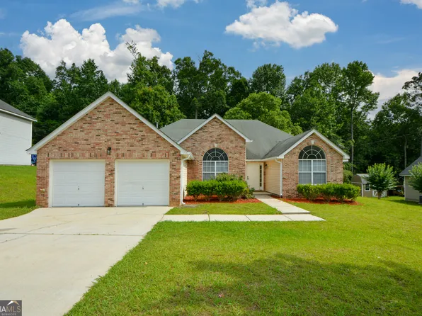 3944 Smithfield Trl, Ellenwood, GA 30294