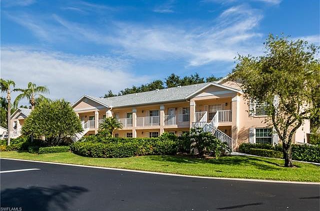 1st image of 765 Wiggins Lake Dr #3-201