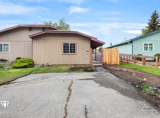 10108 Thimble Berry Dr, Anchorage, AK 99515