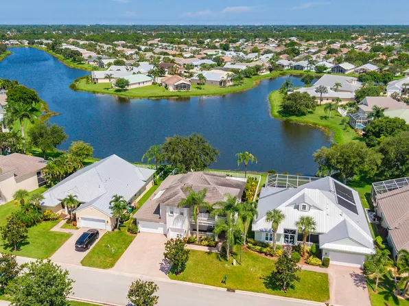 138 NW Magnolia Lakes Boulevard, Port St Lucie, FL 34986