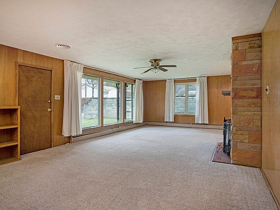 4th image of 1525 Ferndale Blvd