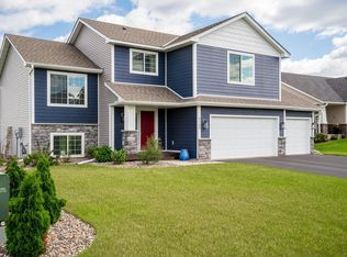 6752 94th St S, Cottage Grove, MN 55016