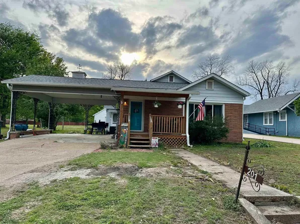 201 Cedar St, Tiptonville, TN 38079