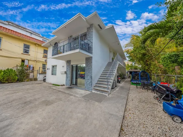 567 SW 3rd St, Miami, FL 33130