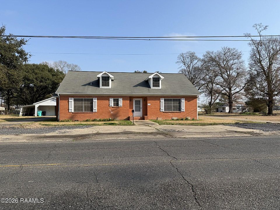 1st image of 705 E Lincoln Rd