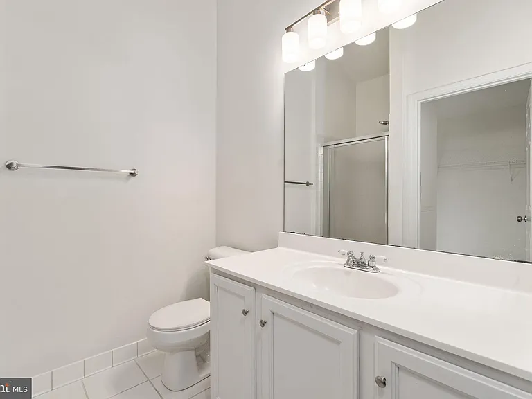 6219 Bella Dr — Photo 33