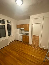 Rented by Bouklis Group