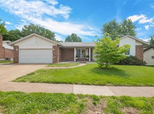 7052 Bumble Bee Ln, Saint Louis, MO