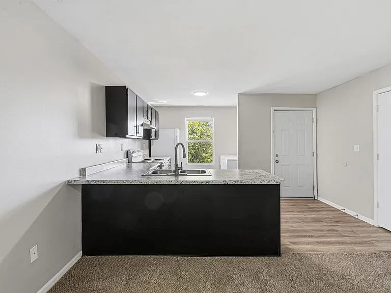 Main Street Apartments — Photo 20
