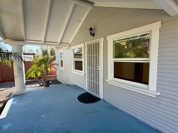 5th image of 1190 Pine Ave