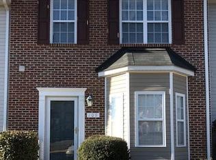 109 Queensberry Ct, Greensboro, NC 27405