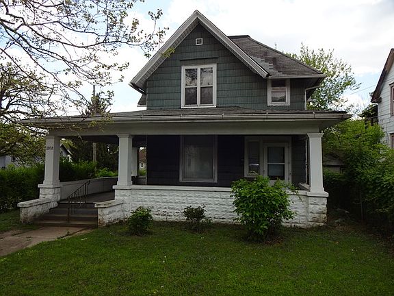 2nd image of 1302 School St