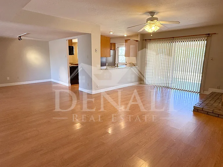 5129 E Emile Zola Ave — Photo 8