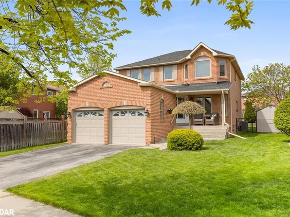 5 Davis Cres, Halton Hills, ON L7G 5P4