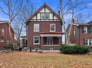 6910 Pershing Ave, Saint Louis, MO