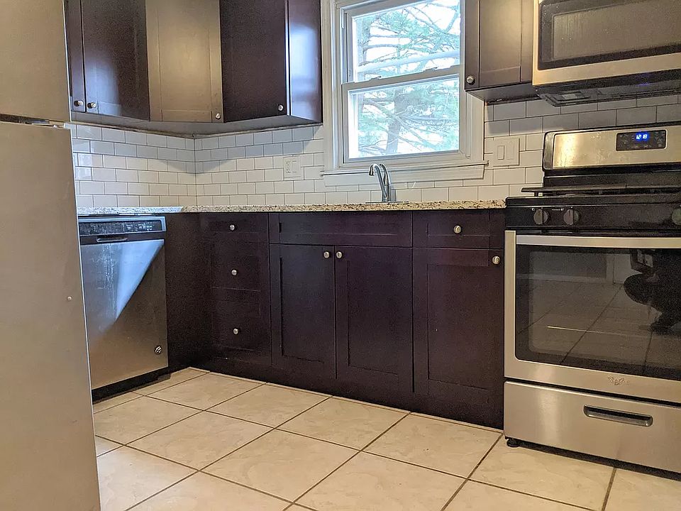 1st image of 41 Gould Dr APT A