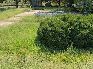 1000 E 10th St, Russellville, AR 72801