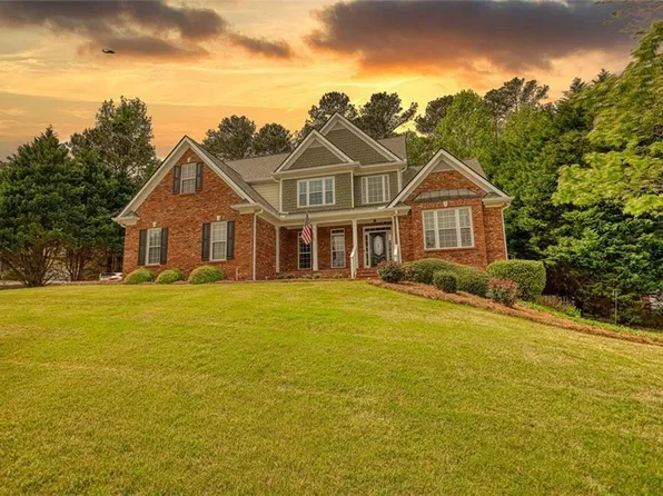 217 Amelia Way, Loganville, GA 30052