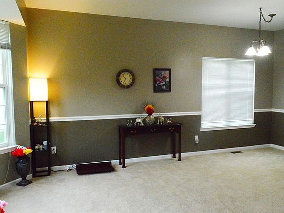 4th image of 7086 Copper Creek Ct